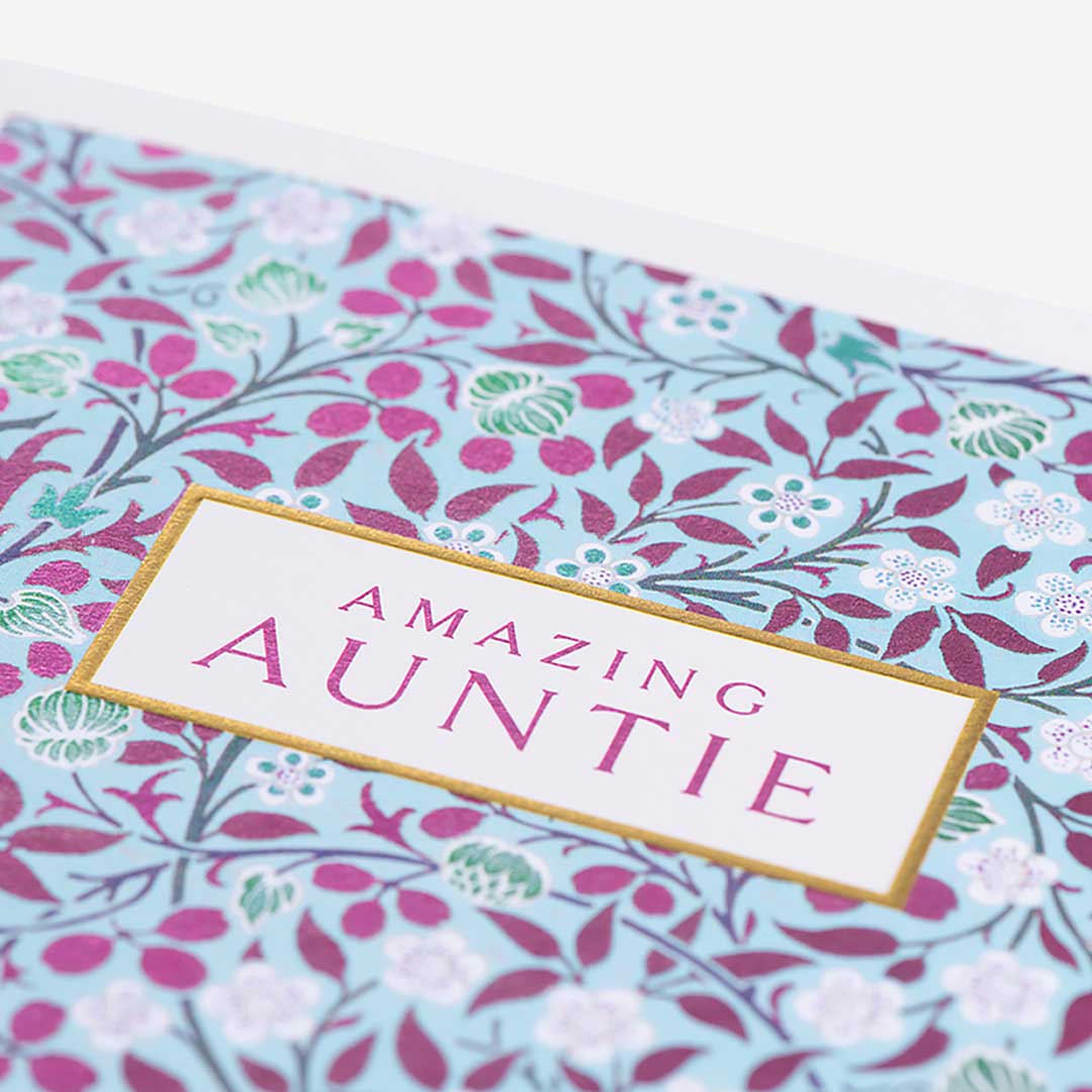 Amazing Auntie Floral Pattern Birthday Card